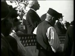 B/W elderly man makes speech at Civil War Veterans Reunion / Vicksburg, Mississippi / NO SOUND Stock Footage