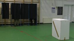 CLEAN : Polls open in Romanian election (2) News Clip
