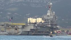 CLEAN : FILE: France looks to replace aircraft carrier by 2040 News Clip