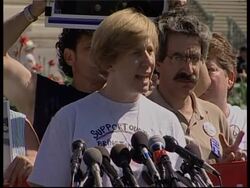 War protest mum prepares for weekend rally News Clip