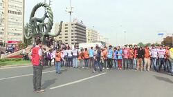 CLEAN : Thousands rally in Ankara to remember victims of bombings News Clip