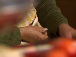 "CU of woman podding peas, Chachapoyas market, Chachapoyas, Peru [PerÃƒÂº]" Stock Footage