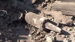 CLEAN : East Ukraine separatists clear Debaltseve of ordnance News Clip