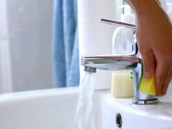 Cleaning bathroom sink. Stock Footage