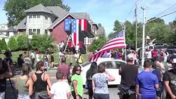 CLEAN : Artist unveils giant Trump sign with free speech message News Clip