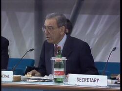 ITALY: UN CRIME CONFERENCE: JANET RENO VOICES CRITICISM News Clip