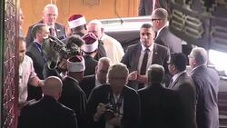 CLEAN : Egypt: Pope Francis visits Al Azhar headquarters in Cairo News Clip