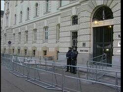 Court exteriors, headlines on first day of trial Instructional Video