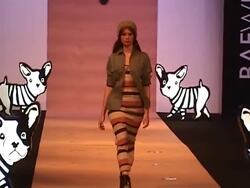 Models on the runway at Buenos Aires Fashion Week on February 24, 2011, in Buenos Aires, Argentina. (Footage by Meche Marmol/LatinContent/Getty Images) Stock Footage