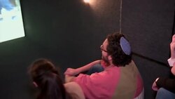 Students in US connect with Syrian refugees Instructional Video