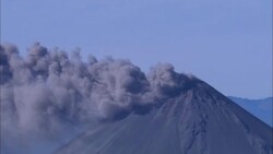 A volcano spews ash. Stock Footage
