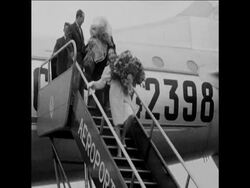 CAN 242 MARLENE DIETRICH ARRIVES TO PARIS AFTER MOSCOW TRIUMPH News Clip
