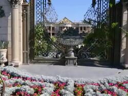Yerevan, Palace and gardens in the city Stock Footage