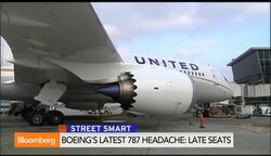 Late Seats: Boeing Risks Missing 787-Delivery Goal News Clip