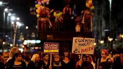 VOICED : Marcha gay marcada por News Clip