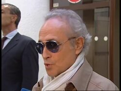 Reax to Pavarotti's death ADDS More Carreras, Vienna opera reax News Clip