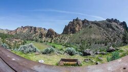 Smith Rocks Dolley Porch Stock Footage