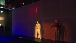 CLEAN : Sad fans rush to buy tickets to Bowie expo News Clip