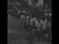 SYND 18 7 67 MORE RECRUITS ENLIST FOR GOWON'S ARMY News Clip