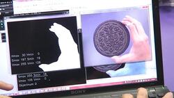 VOICED: Japan 'diet goggles' fool wearers into eat News Clip