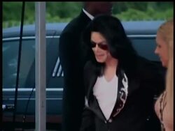 A lawyer for Michael Jackson's doctor said his client never gave or prescribed Jackson the painkillers Demerol or OxyContin, and denied reports suggesting that the doctor gave the pop star drugs that contributed to his death Instructional Video