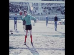 SYND 2-3-73 GORDAN BANKS FIRST FOOTBALL MATCH SINCE HIS ACCIDENT Instructional Video
