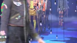 Designer stokes a bit of online controversy with hairstyling choice at his NYFW show News Clip