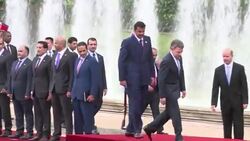 CLEAN : Qatari emir meets with Colombias President Santos in Bogota News Clip