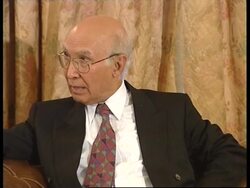 UK: PAKISTANI FOREIGN MINISTER AZIZ TALKS WITH COUNTERPART COOK News Clip