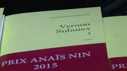 CLEAN : France launches book award aimed at English market News Clip