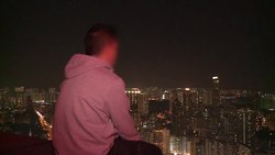 CLEAN : Daring urban explorers get high on history News Clip