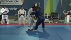 VOICED : Brasil: judoca congoleno busca competir como refugiado en JJOO News Clip