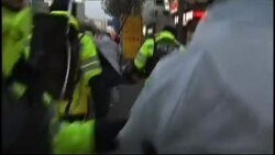 Scuffles during protest against Free Trade Agreement with US Instructional Video