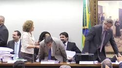 VOICED : Brasil: Abogado del gobierno niega legitimidad de impeachment News Clip