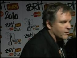 Stars arrive for Brit Awards, comment on Lady Gaga, Abbey Road News Clip