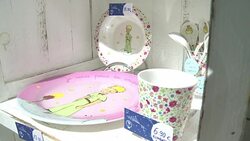 VOICED : El Principito ya tiene su propia tienda en Paris News Clip