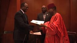 CLEAN : CAR: Bozizes party lends backing to Dologuele News Clip