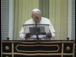 Pope gives blessing on Easter Monday News Clip