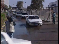 Iraq - Butler responds to talks on weapons issue Instructional Video