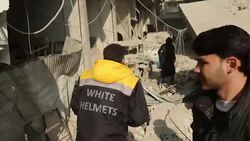 CLEAN : Bombardment kills 15 civilians in Syria rebel enclave News Clip