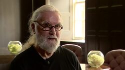 Billy Connolly interview on his Knighthood News Clip