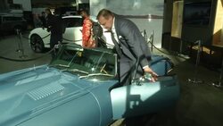 Jaguar Land Rover looks to the future at tech event News Clip