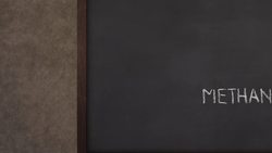 TED-ED: What is the shape of a molecule? - George Zaidan and Charles Morton Instructional Video