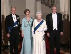 Queen Elizabeth II and President Bush at White House banquet News Clip