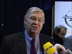 GM''s plans to restructure Opel with 8,300 job cuts, presser, econ min Instructional Video