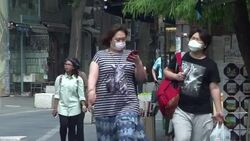 CLEAN : South Korea MERS outbreak concerns tourists News Clip