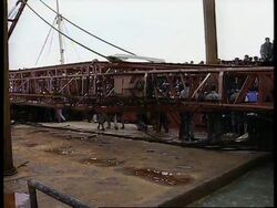 ITALY: SANTA MARIA DI LEUCA: 800 ILLEGAL IMMIGRANTS ARRIVE BY BOAT News Clip