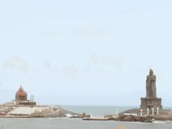 WS View of Thiruvalluvar statue and Vivekananda Rock Memorial on Islands / Kanyakumari, Tamil Nadu, India Stock Footage