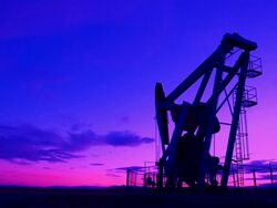 HD: Pumpjack Silhouette Stock Footage