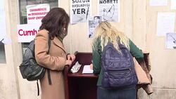 CLEAN : Protest as Turkish court jails nine staff of opposition daily News Clip